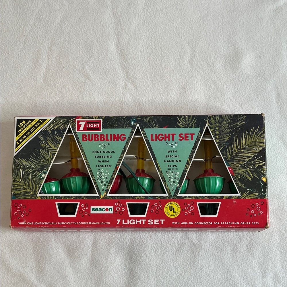 Beacon Festive Bubbling Light Set - Vibrant Green and Red